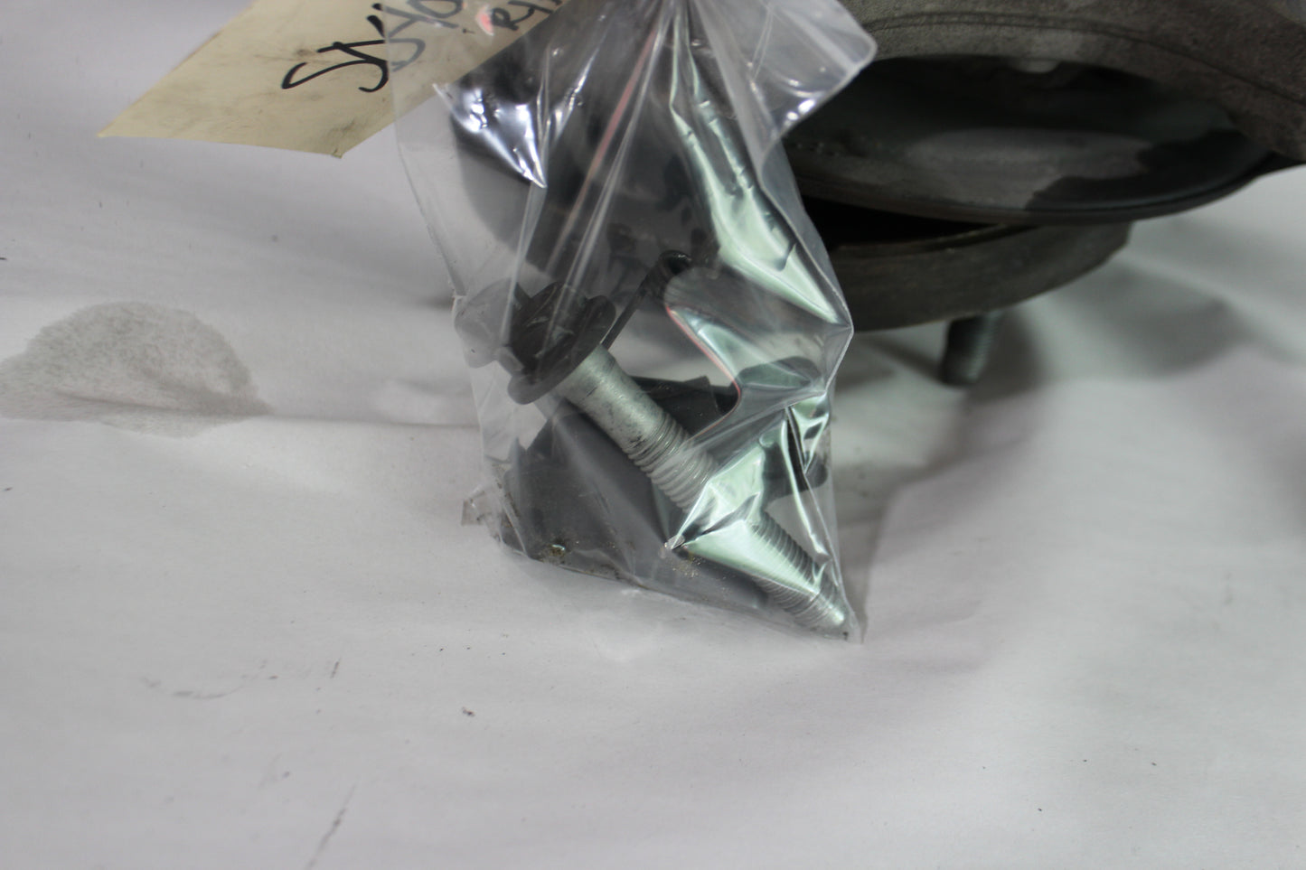 2016 Cadillac CTS-V Rear RH Passenger Knuckle Spindle Hub OEM