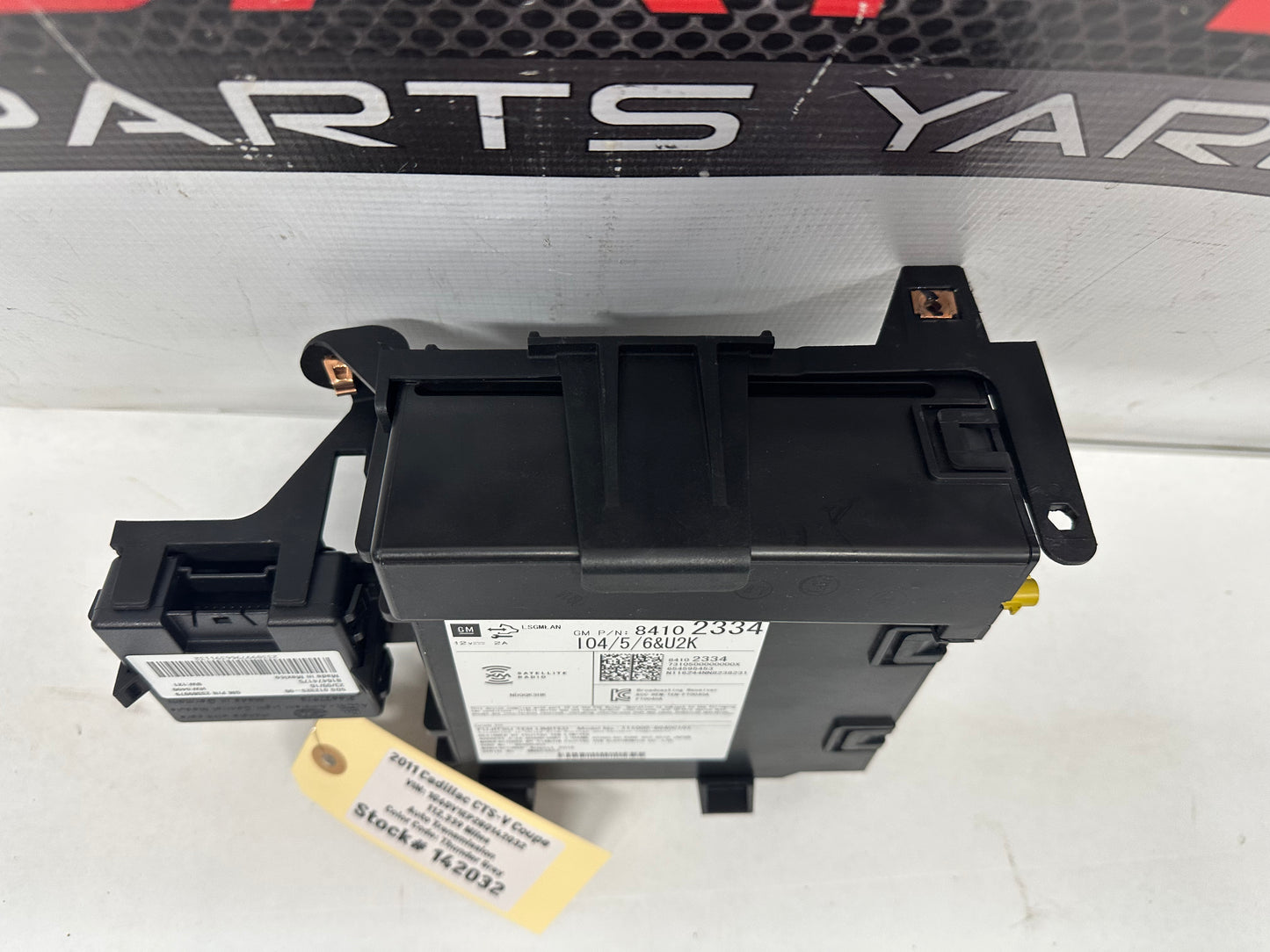 2011 Cadillac CTS-V Coupe Radio Receiver w/ Amber Interior Light Control Module OEM - Day's Parts Yard