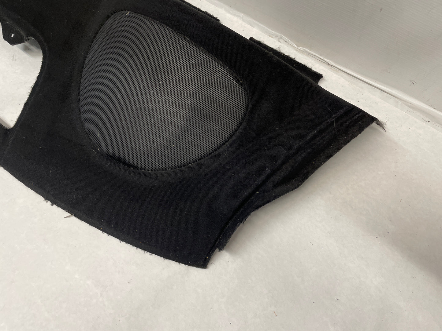 2006 Pontiac GTO Rear Package Deck Tray OEM - Day's Parts Yard