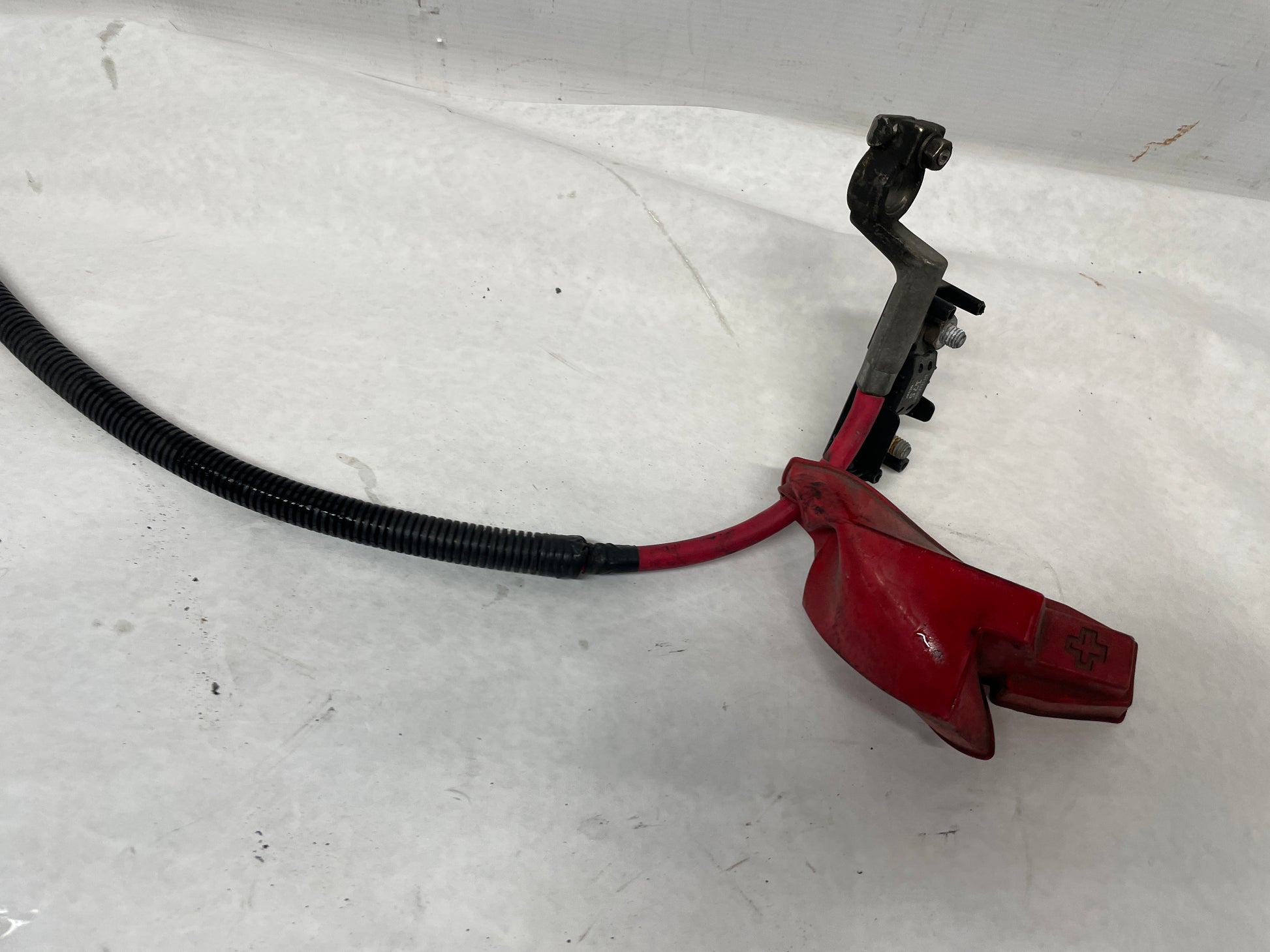 2013 GMC Sierra C1500 SLE Positive Battery Wire Wiring Harness OEM - Day's Parts Yard