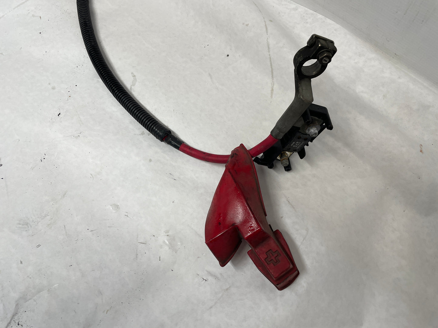 2013 GMC Sierra C1500 SLE Positive Battery Wire Wiring Harness OEM - Day's Parts Yard