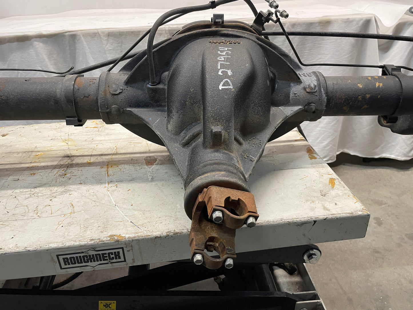 2013 GMC Sierra C1500 SLE Rear End Axle Carrier Rearend Differential OEM - Day's Parts Yard