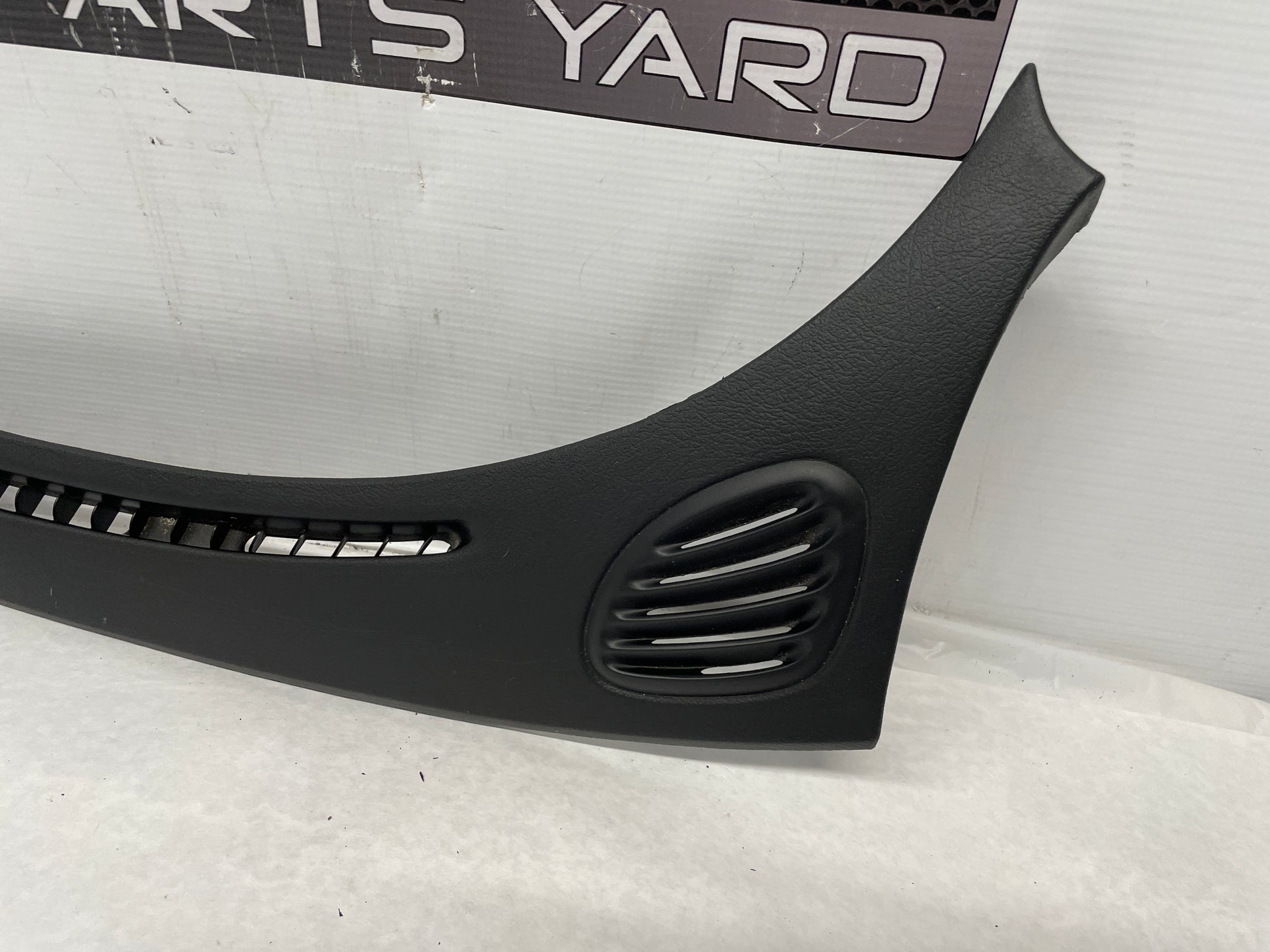 2006 Pontiac GTO Windshield Dash Cowl Defrost Grille Panels Vent Trim Pair OEM - Day's Parts Yard