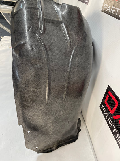 2018 Chevy Camaro ZL1 RH Passenger Rear Fender Wheel Liner OEM