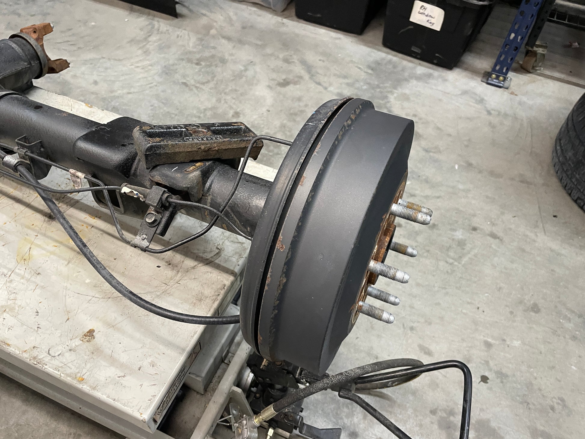 2013 GMC Sierra C1500 SLE Rear End Axle Carrier Rearend Differential OEM - Day's Parts Yard
