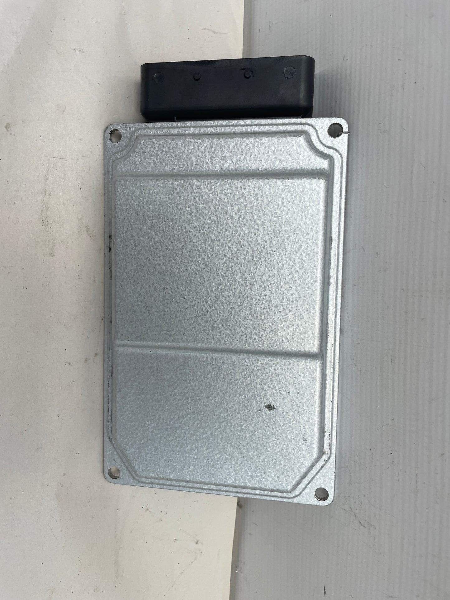 2016 Chevy SS Sedan Electronic Suspension Control Module OEM - Day's Parts Yard