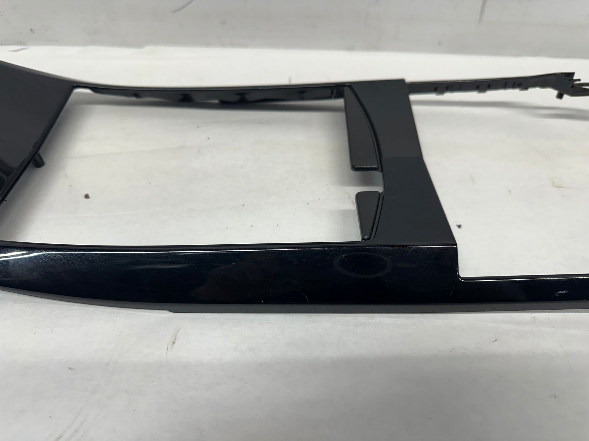 2011 Cadillac CTS-V Coupe  Center Console Upper Bezel Trim OEM - Day's Parts Yard