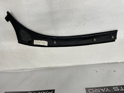 2006 Pontiac GTO Windshield Dash Cowl Defrost Grille Panels Vent Trim Pair OEM - Day's Parts Yard