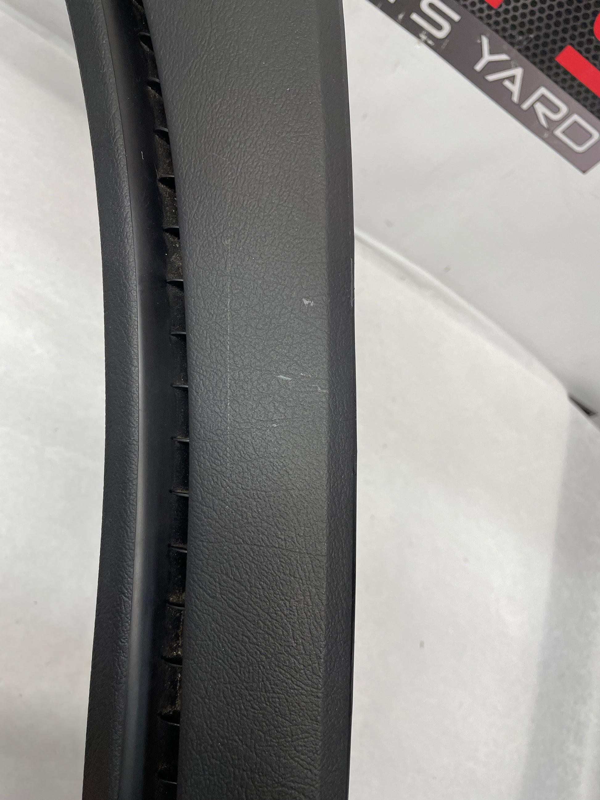 2006 Pontiac GTO Windshield Dash Cowl Defrost Grille Panels Vent Trim Pair OEM - Day's Parts Yard