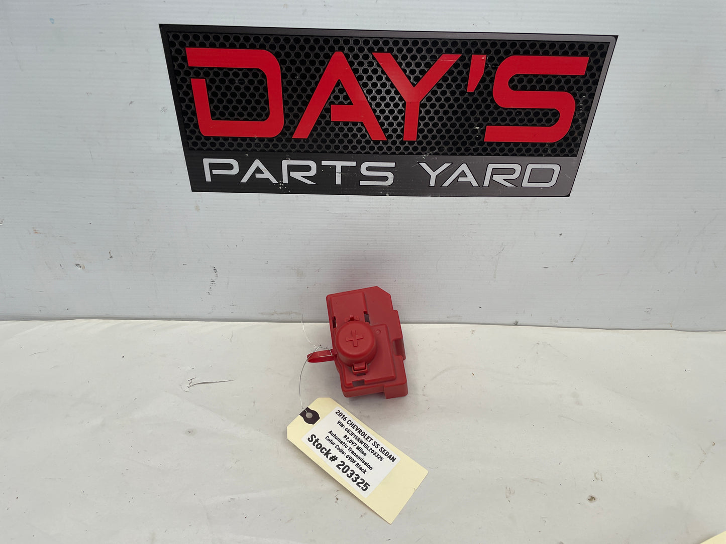 2016 Chevy SS Sedan Positive Battery Jump Start Cover OEM - Day's Parts Yard