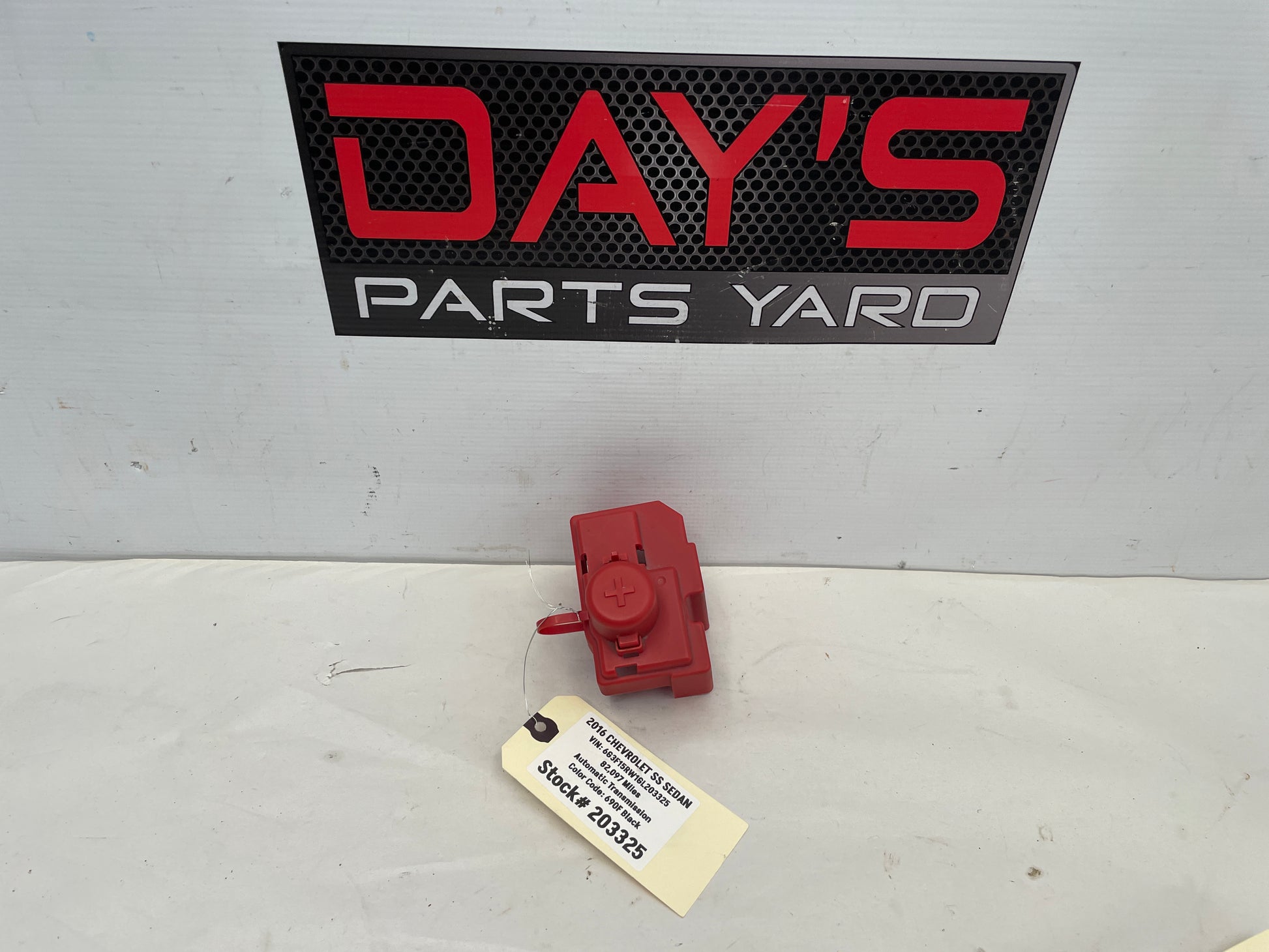 2016 Chevy SS Sedan Positive Battery Jump Start Cover OEM - Day's Parts Yard
