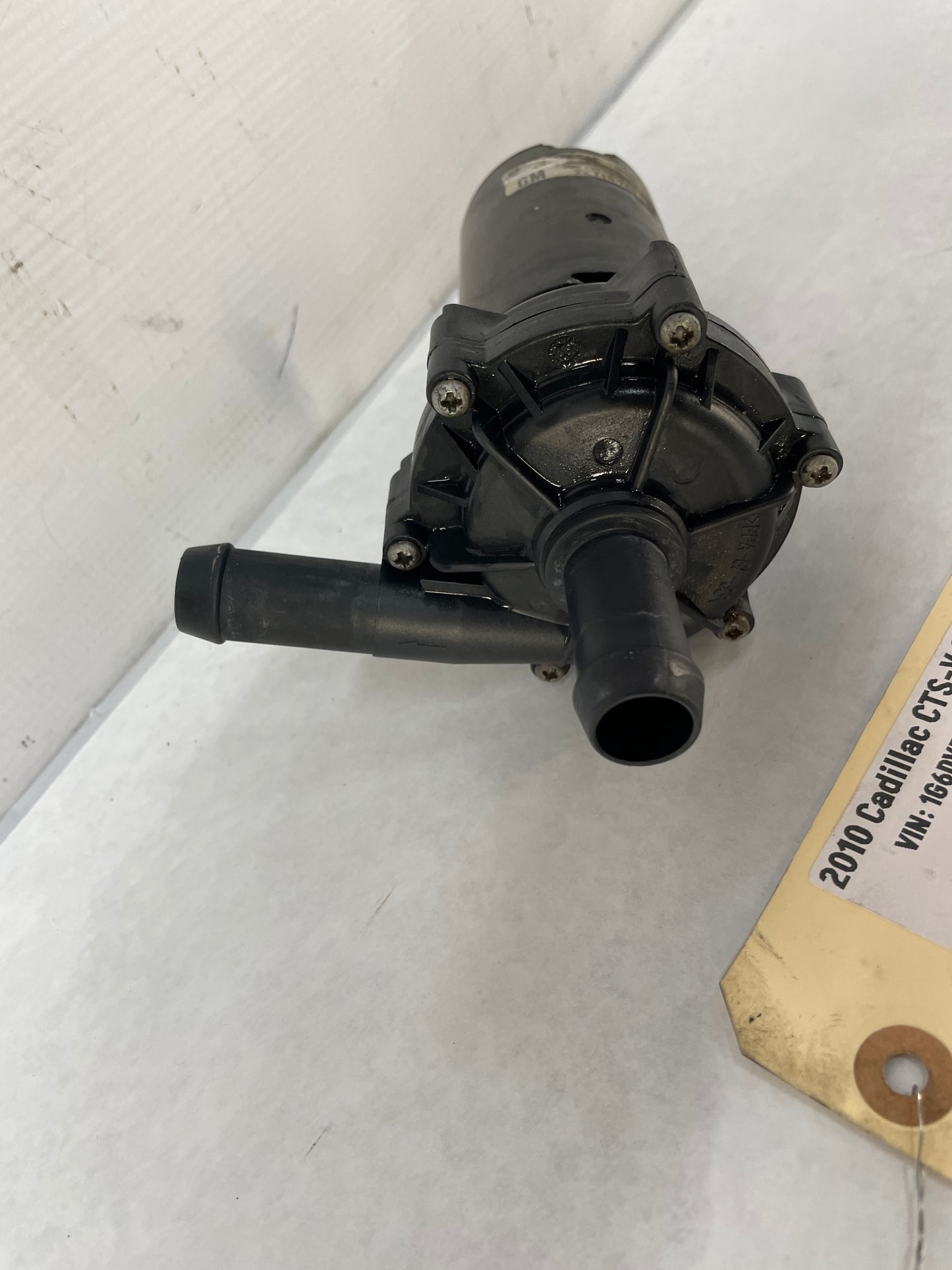 2010 Cadillac CTS-V Sedan Intercooler Heat Exchanger Coolant Pump OEM