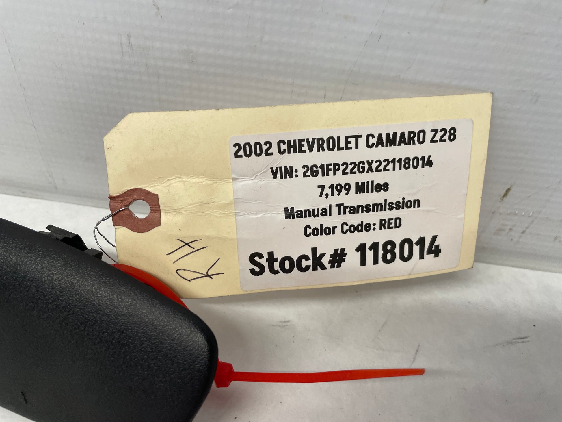 2002 Chevy Camaro Z28 RH Passenger Interior Door Handle Center OEM - Day's Parts Yard