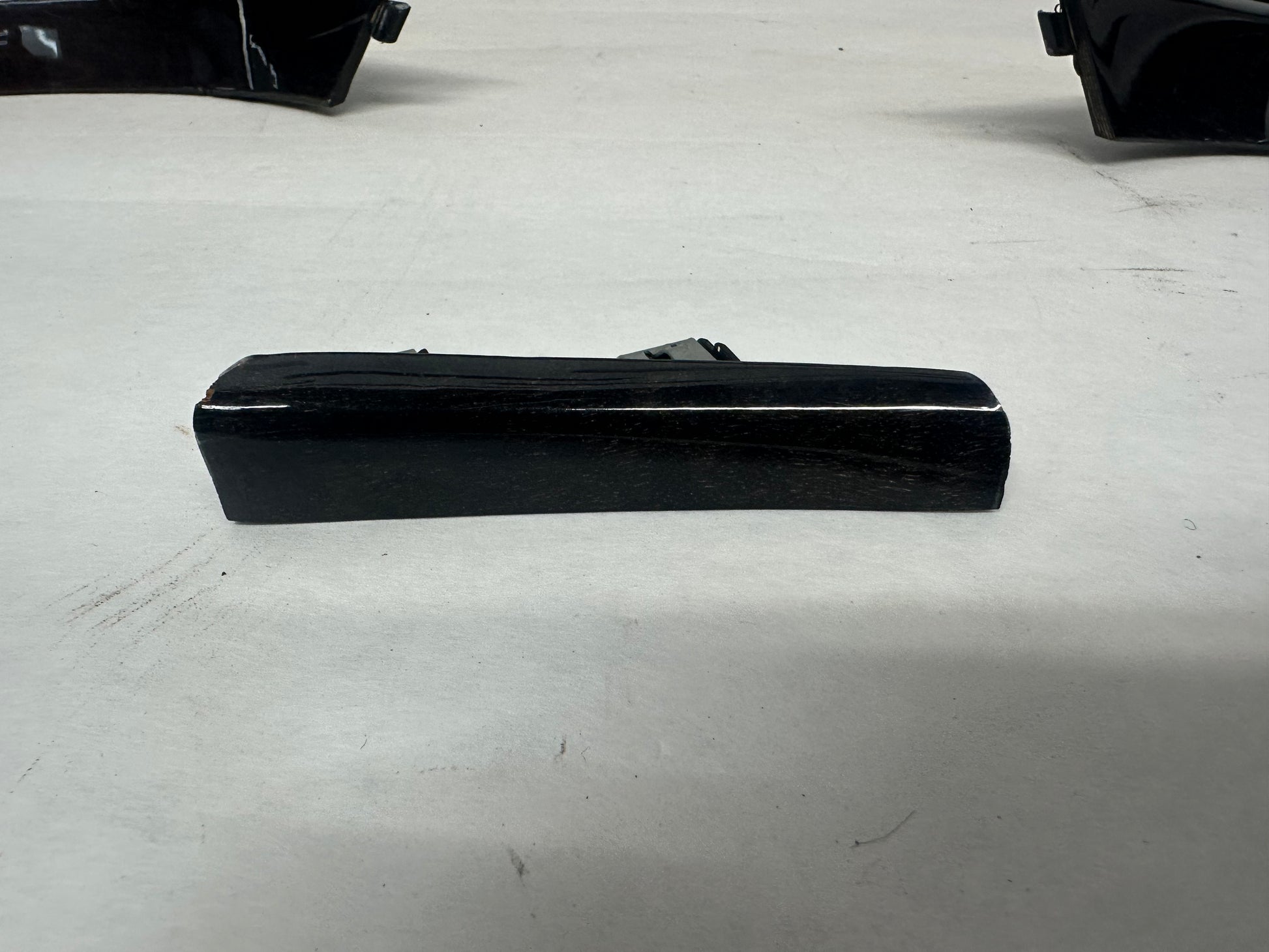 2011 Cadillac CTS-V Coupe 4pc Applique Dash Console Trim 20821364 OEM - Day's Parts Yard
