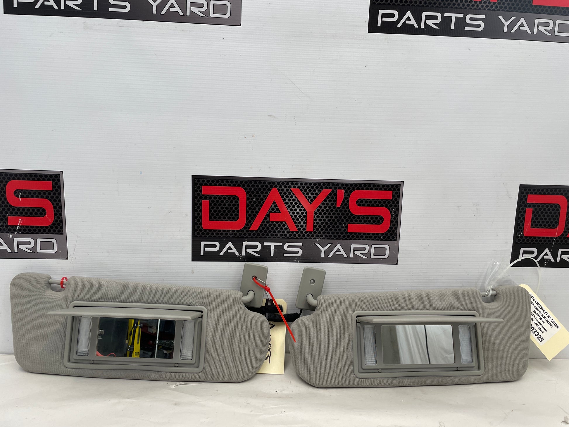 2016 Chevy SS Sedan RH & LH Sun Visors Sunvisor w/ Clips OEM - Day's Parts Yard