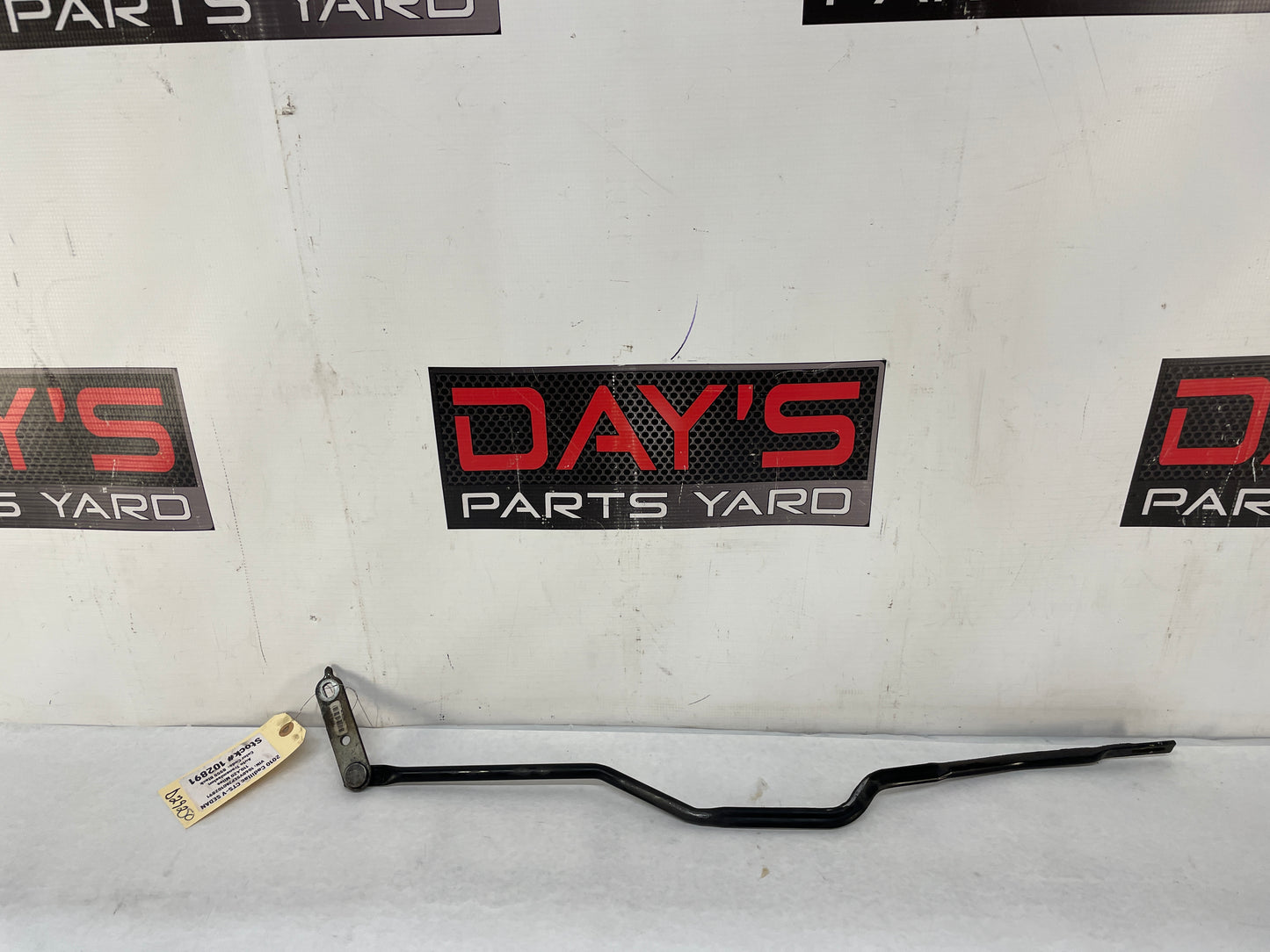 2010 Cadillac CTS-V Sedan Transmission Gear Shifter Linkage Rod OEM