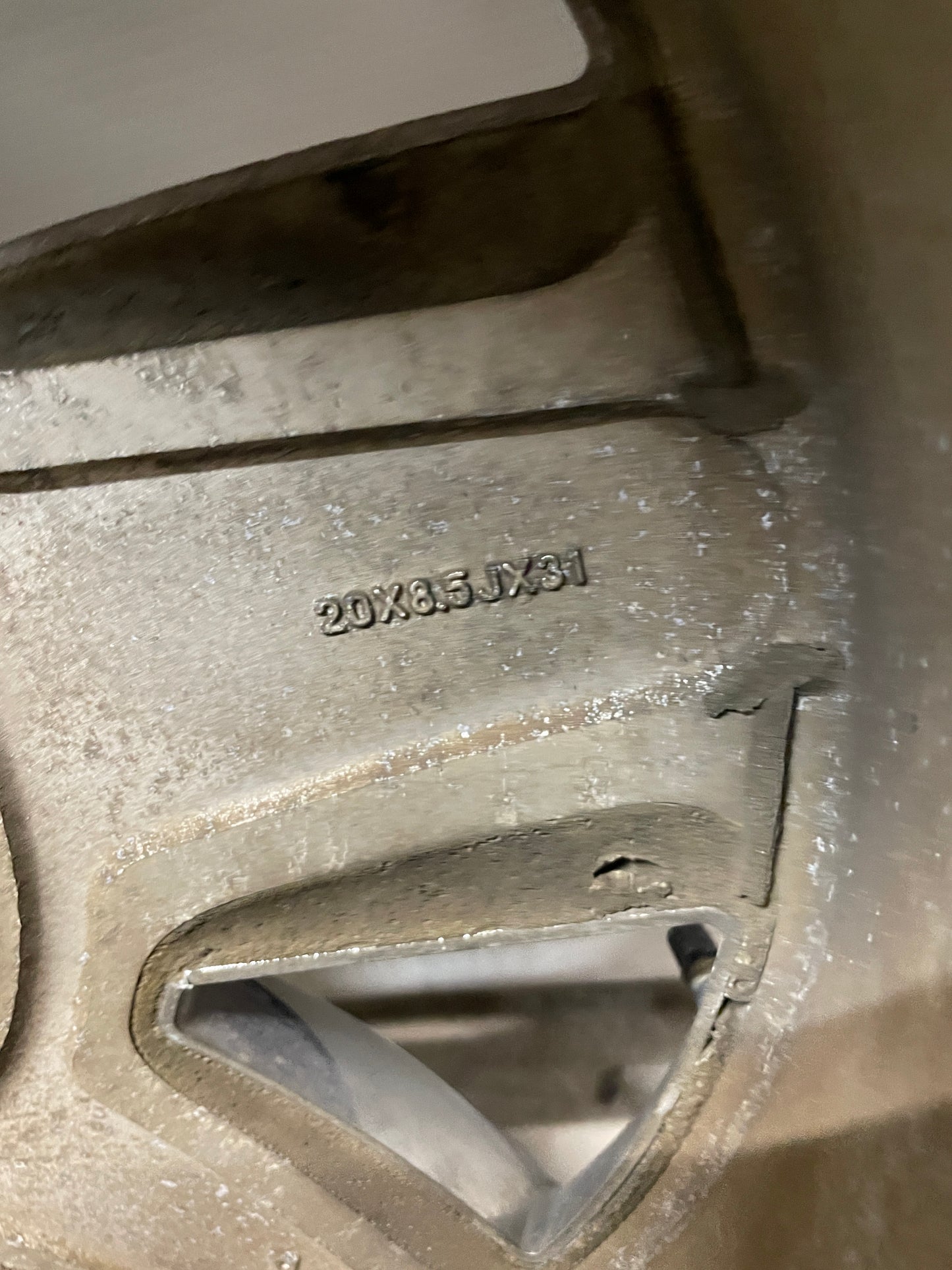 2013 GMC Sierra C1500 SLE Wheels & Tires Bridgestone Dueler Set 20X8.5 - Day's Parts Yard