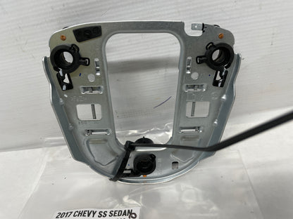 2017 Chevy SS Sedan Steering Wheel Horn Bracket OEM - Day's Parts Yard