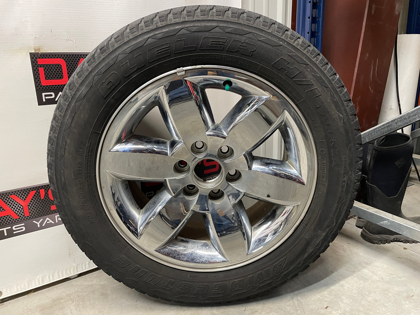 2013 GMC Sierra C1500 SLE Wheels & Tires Bridgestone Dueler Set 20X8.5 - Day's Parts Yard