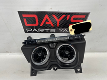 2011 Cadillac CTS-V Coupe  HVAC Heater AC Climate Temperature Controls OEM - Day's Parts Yard