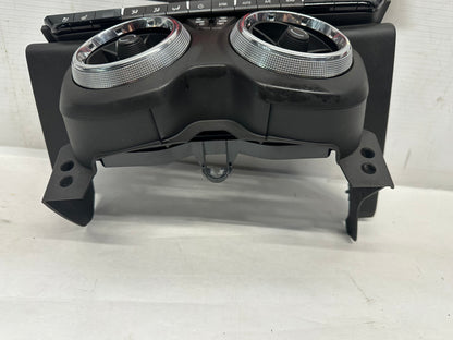 2011 Cadillac CTS-V Coupe  HVAC Heater AC Climate Temperature Controls OEM - Day's Parts Yard