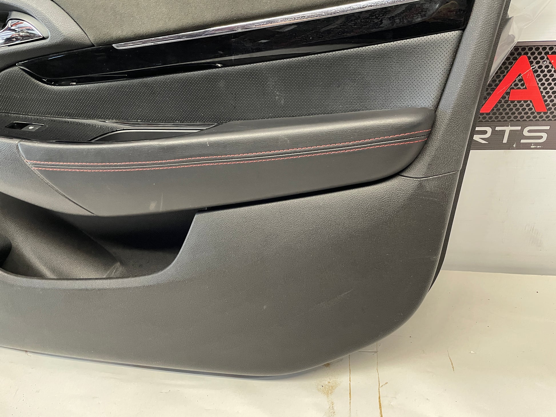 2017 Chevy SS Sedan RH Passenger Front Door Panel OEM - Day's Parts Yard