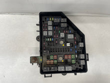 2008 Pontiac G8 Base Engine Bay Fuse Relay Box OEM - Day's Parts Yard