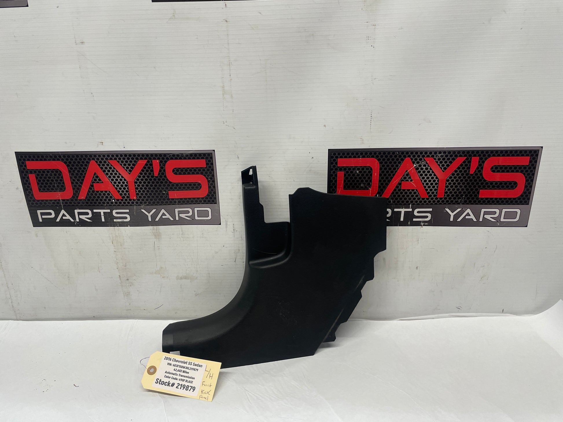 2016 Chevy SS Sedan LH Driver Front Interior Kick Panel Trim Sill OEM - Day's Parts Yard
