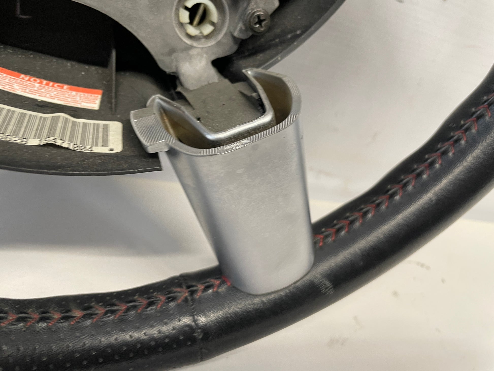 2005 Pontiac GTO Steering Wheel OEM - Day's Parts Yard