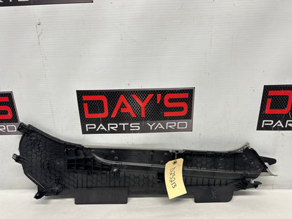 2011 Cadillac CTS-V Coupe LH Driver Center Console Trim OEM - Day's Parts Yard