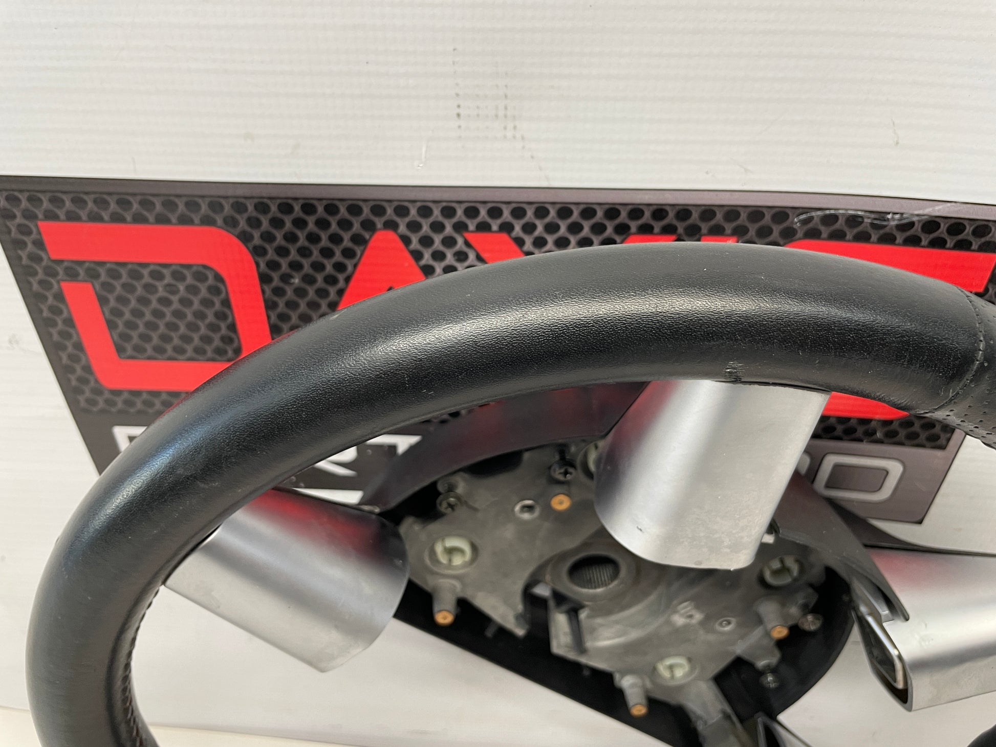 2005 Pontiac GTO Steering Wheel OEM - Day's Parts Yard