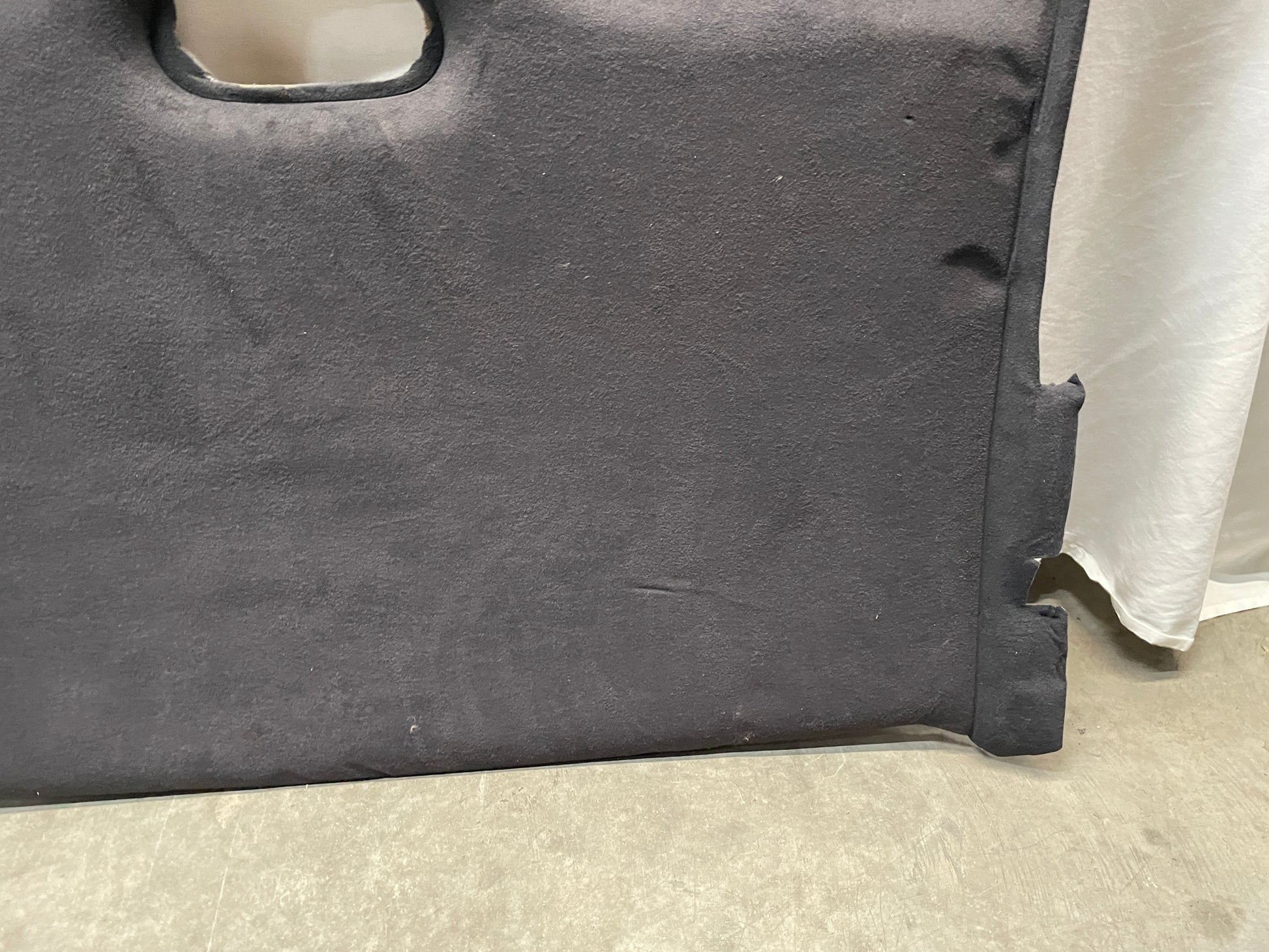 2006 Pontiac GTO 2006 Pontiac GTO Head Liner Headliner Ebony Suede Board OEM LOCAL PICK UP - Day's Parts Yard