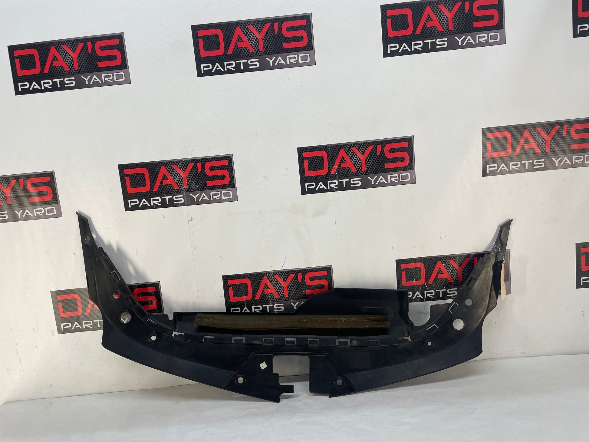 2009 Cadillac CTS-V Sedan Radiator Core Support Sight Shield Bracket Cover OEM - Day's Parts Yard