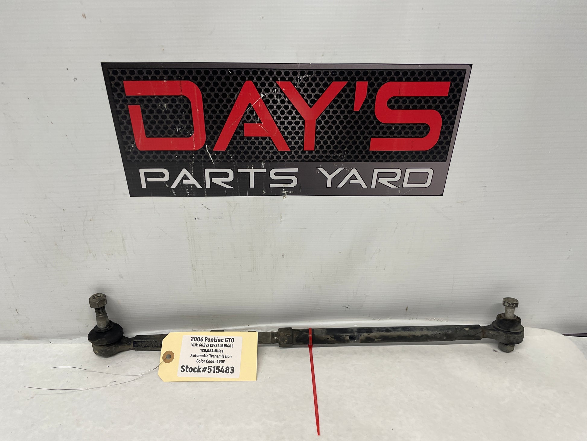 2006 Pontiac GTO RH Passenger Rear Suspension Adjustment Tie Rod Assembly OEM - Day's Parts Yard