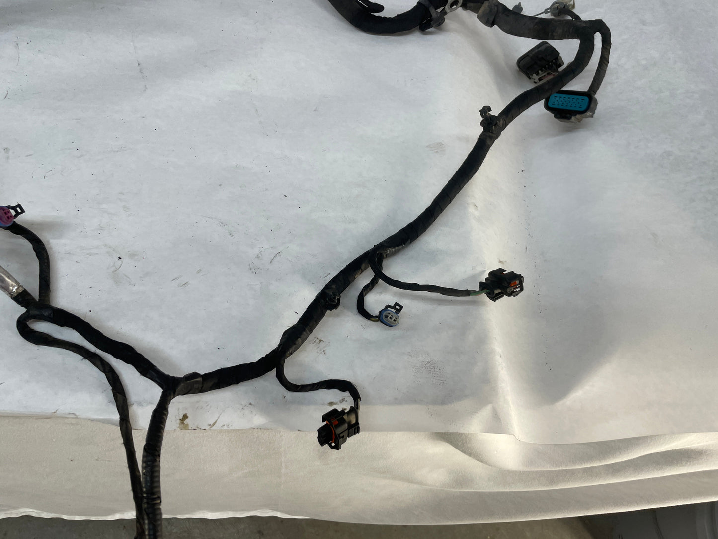 2010 Cadillac CTS-V Sedan Engine Motor Transmission Wire Wiring Harness OEM