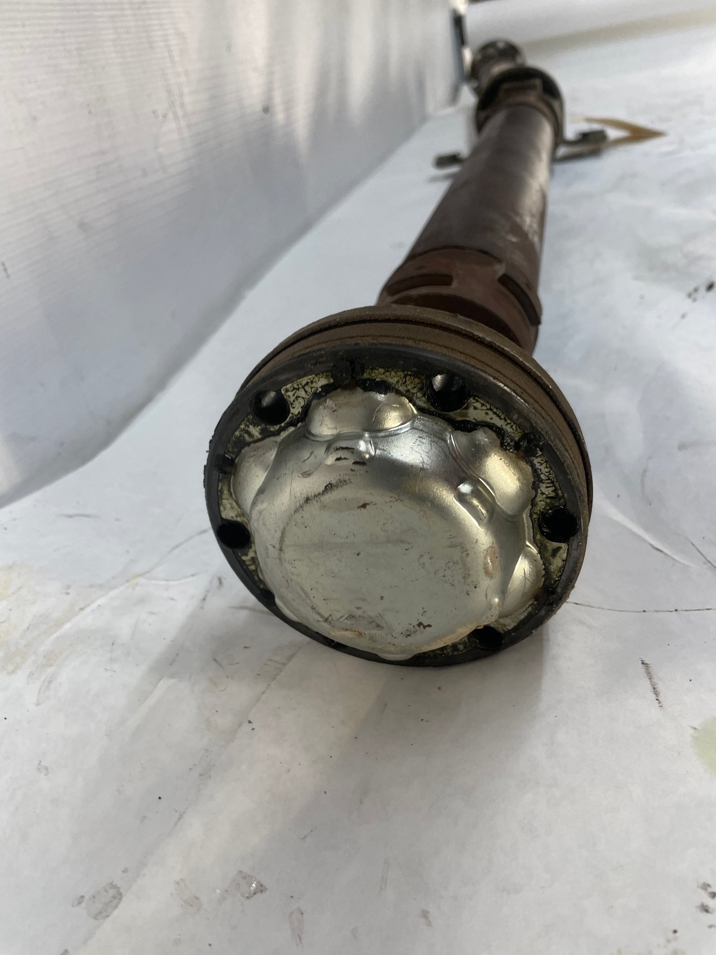 2010 Cadillac CTS-V Sedan Drive Propeller Shaft Driveshaft Assembly OEM