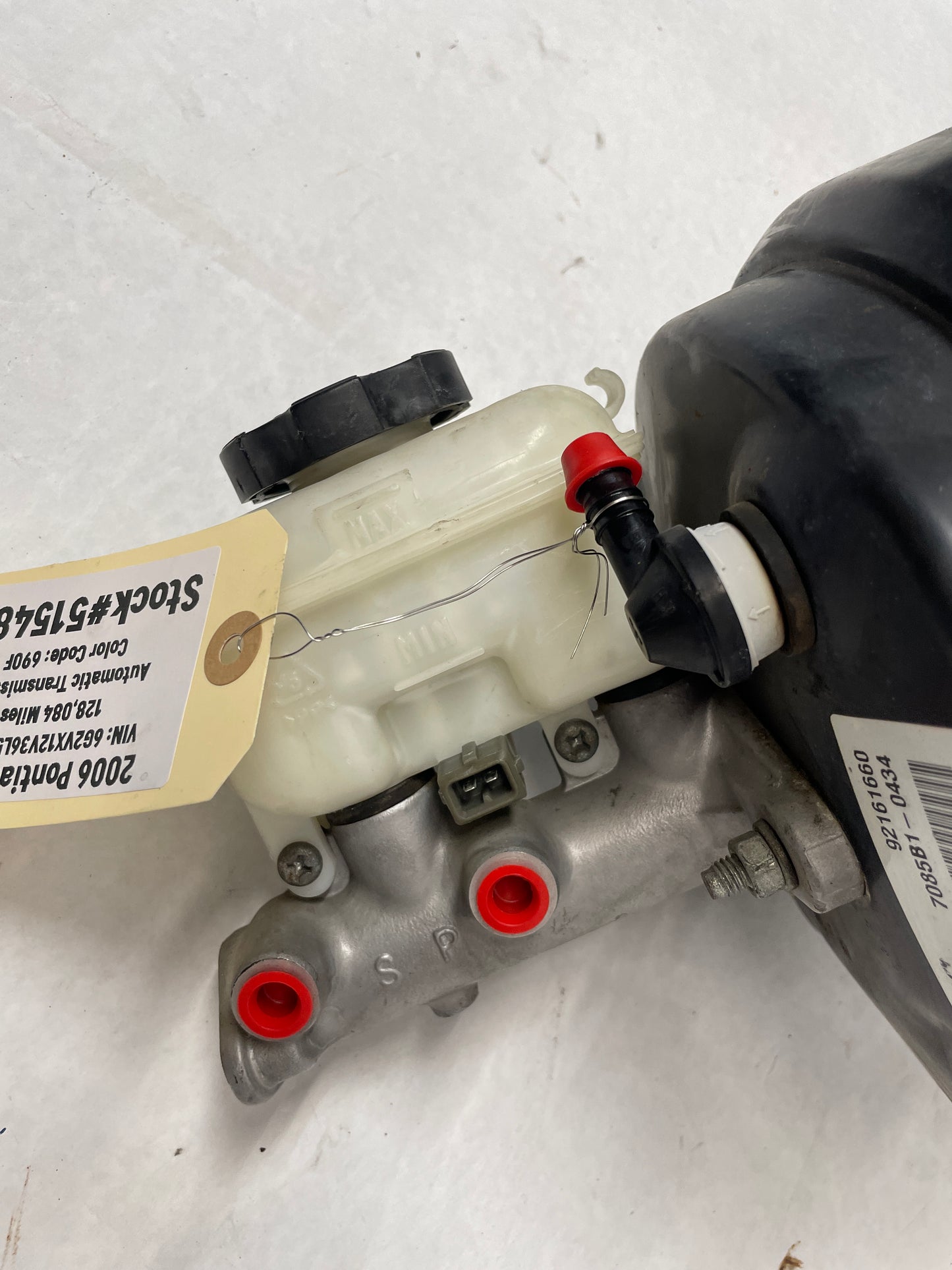 2006 Pontiac GTO Brake Master Cylinder and Reservoir OEM - Day's Parts Yard