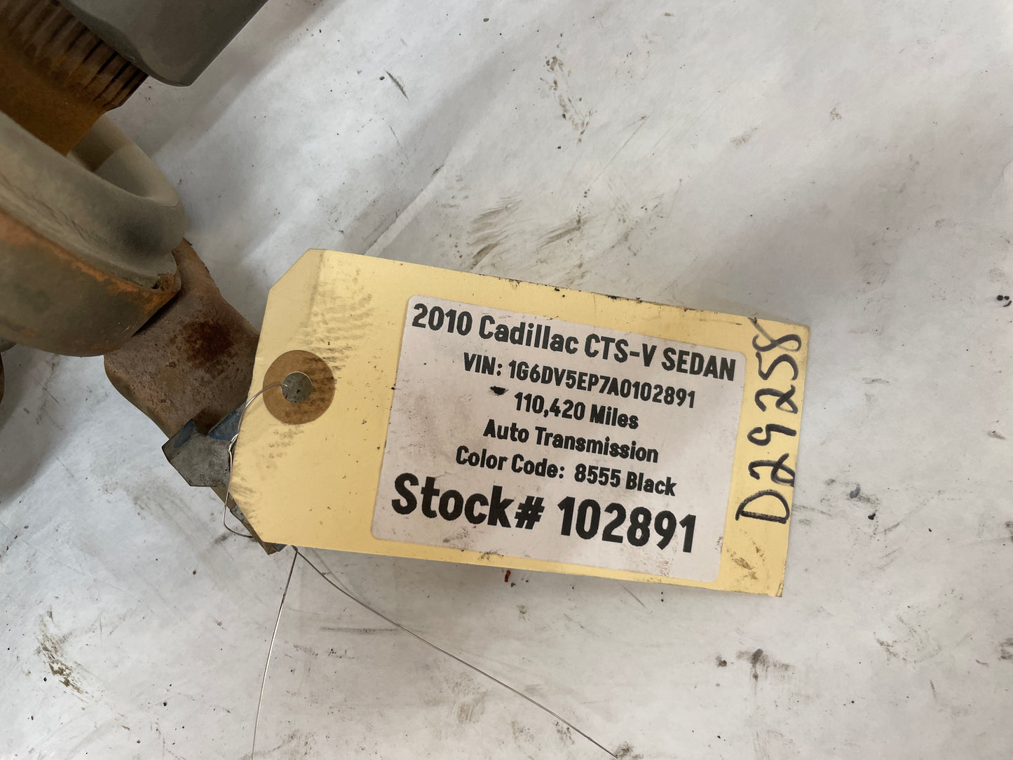 2010 Cadillac CTS-V Sedan Drive Propeller Shaft Driveshaft Assembly OEM