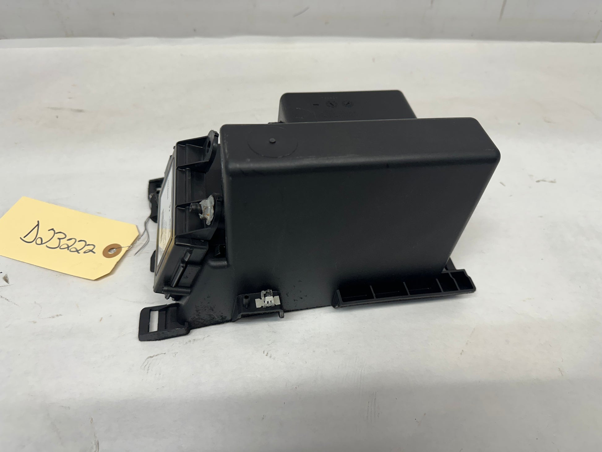 2011 Cadillac CTS-V Coupe Center Console Inner Storage Cubby Compartment Tray OEM - Day's Parts Yard
