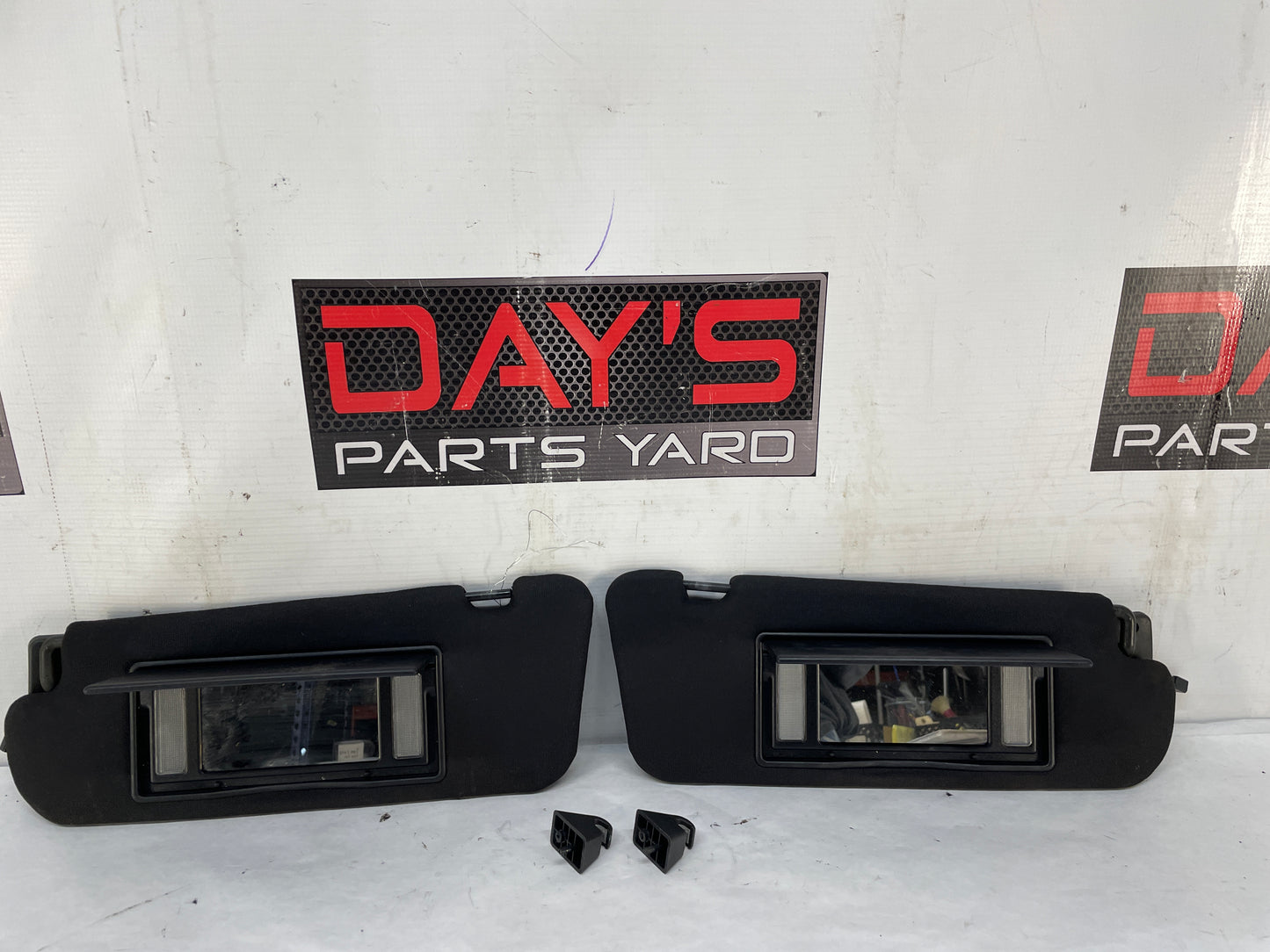 2013 Chevy Camaro SS RH & LH Sunvisors Sun Visors Shades w/ Clips OEM - Day's Parts Yard