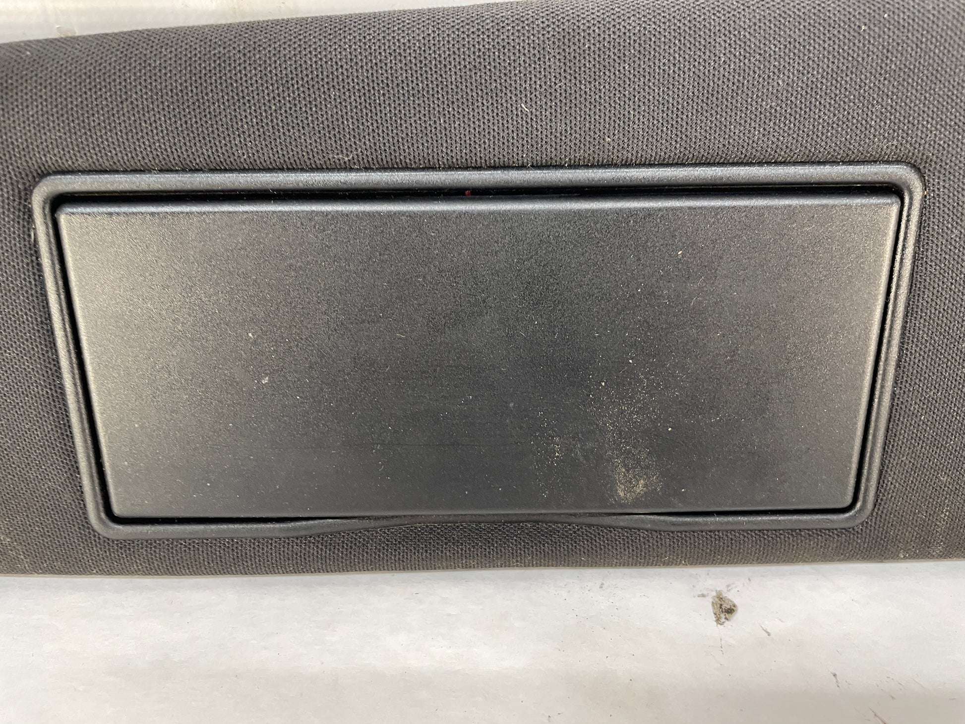 2013 Chevy Camaro SS RH & LH Sunvisors Sun Visors Shades w/ Clips OEM - Day's Parts Yard
