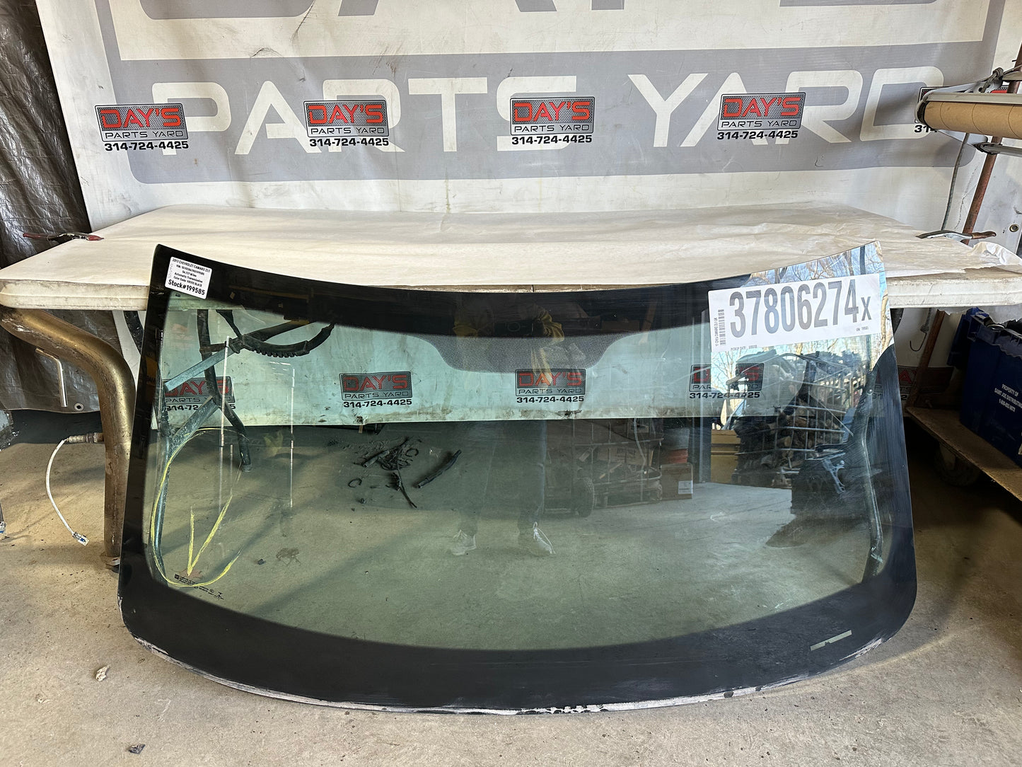 2017 Chevy Camaro ZL1 Front Windshield OEM LOCAL PICK UP