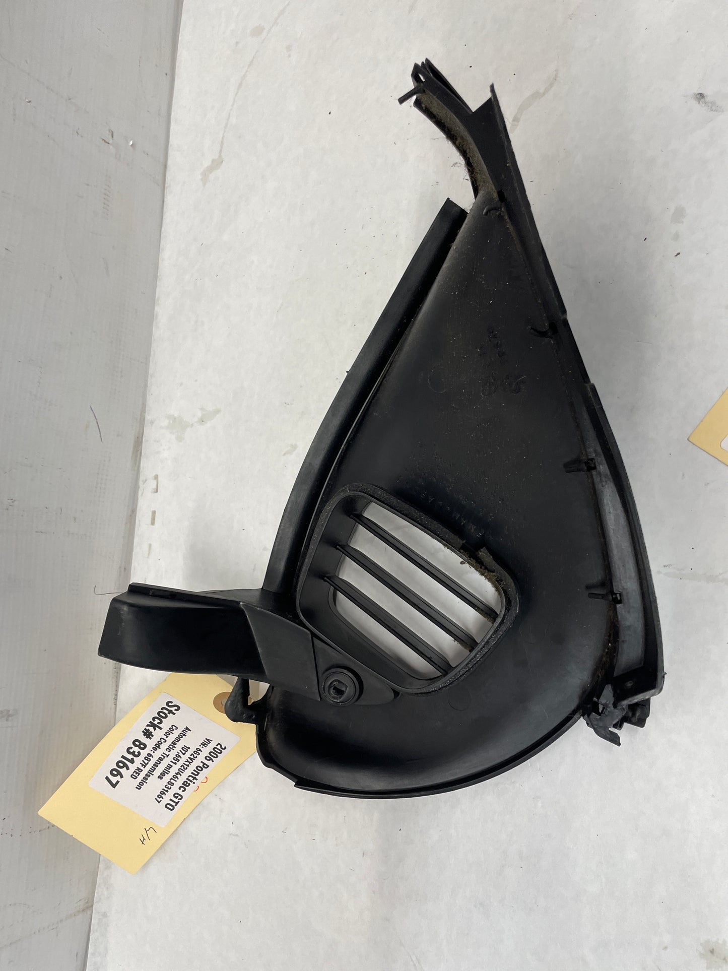 2006 Pontiac GTO LH Driver Dash End Trim Panel OEM - Day's Parts Yard