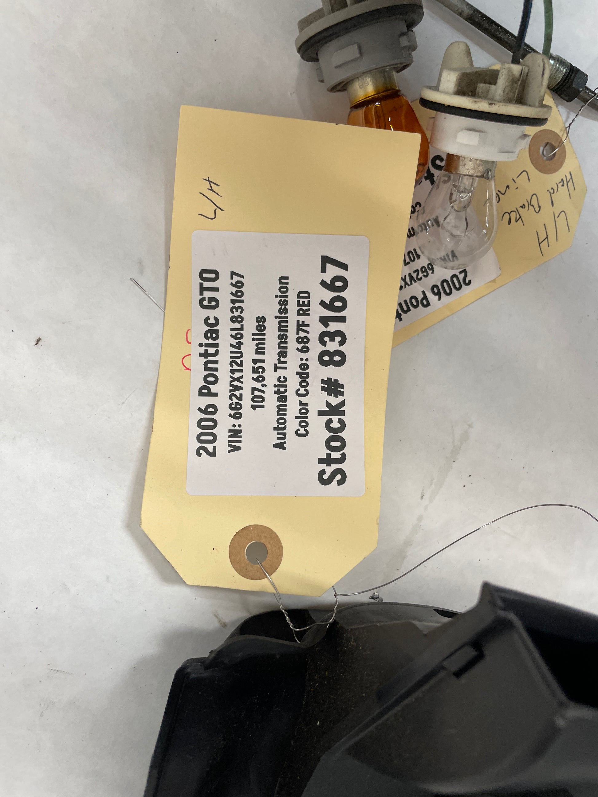 2006 Pontiac GTO LH Driver Dash End Trim Panel OEM - Day's Parts Yard