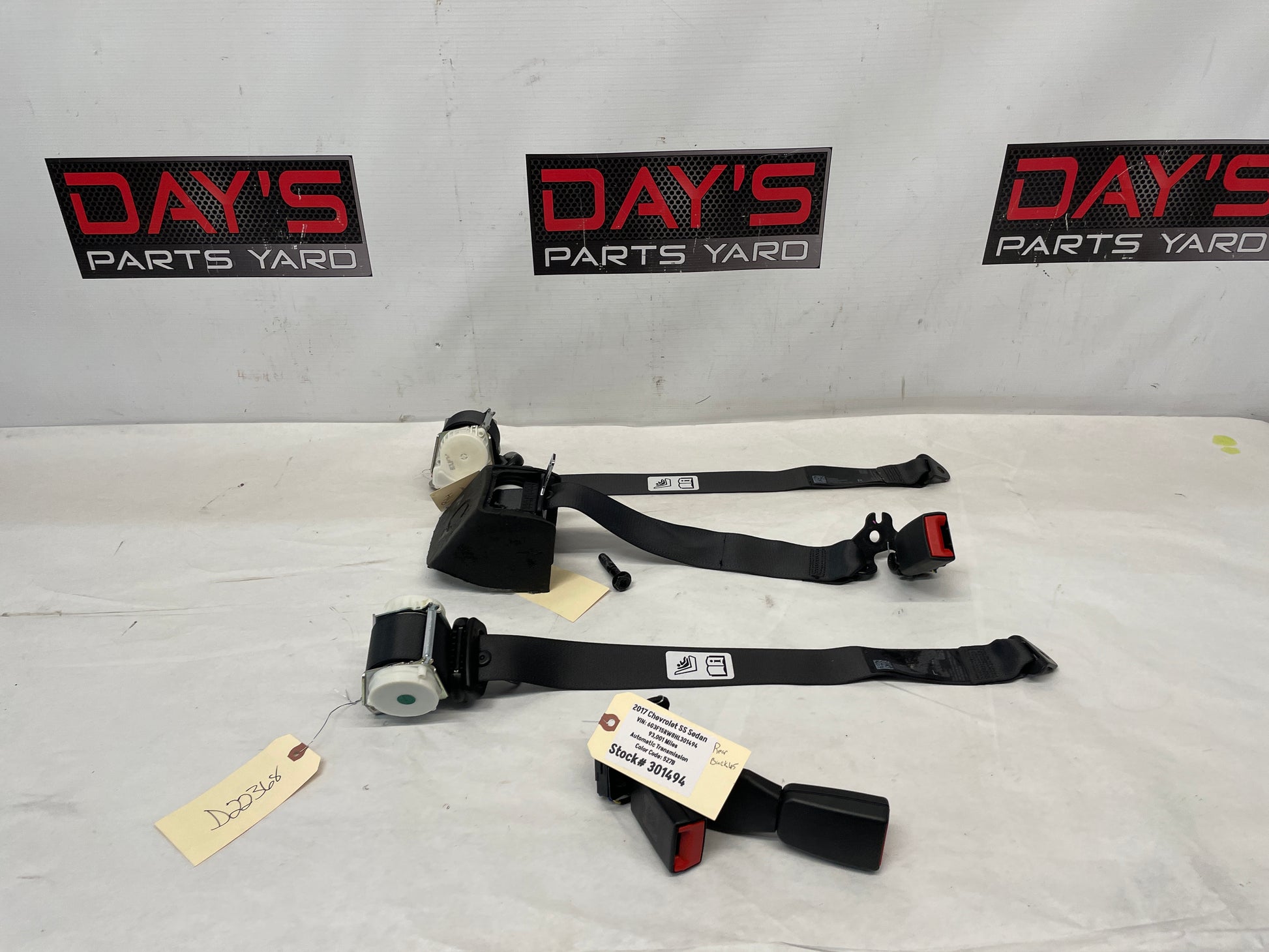 2017 Chevy SS Sedan Complete Rear Seat Belts Retractor Set w/ Buckles OEM - Day's Parts Yard