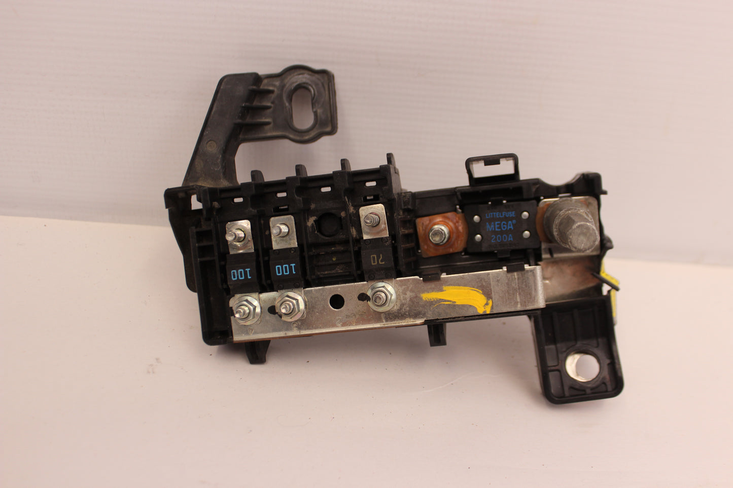 2016 Cadillac CTS-V Battery Power Distribution Block Fuse OEM