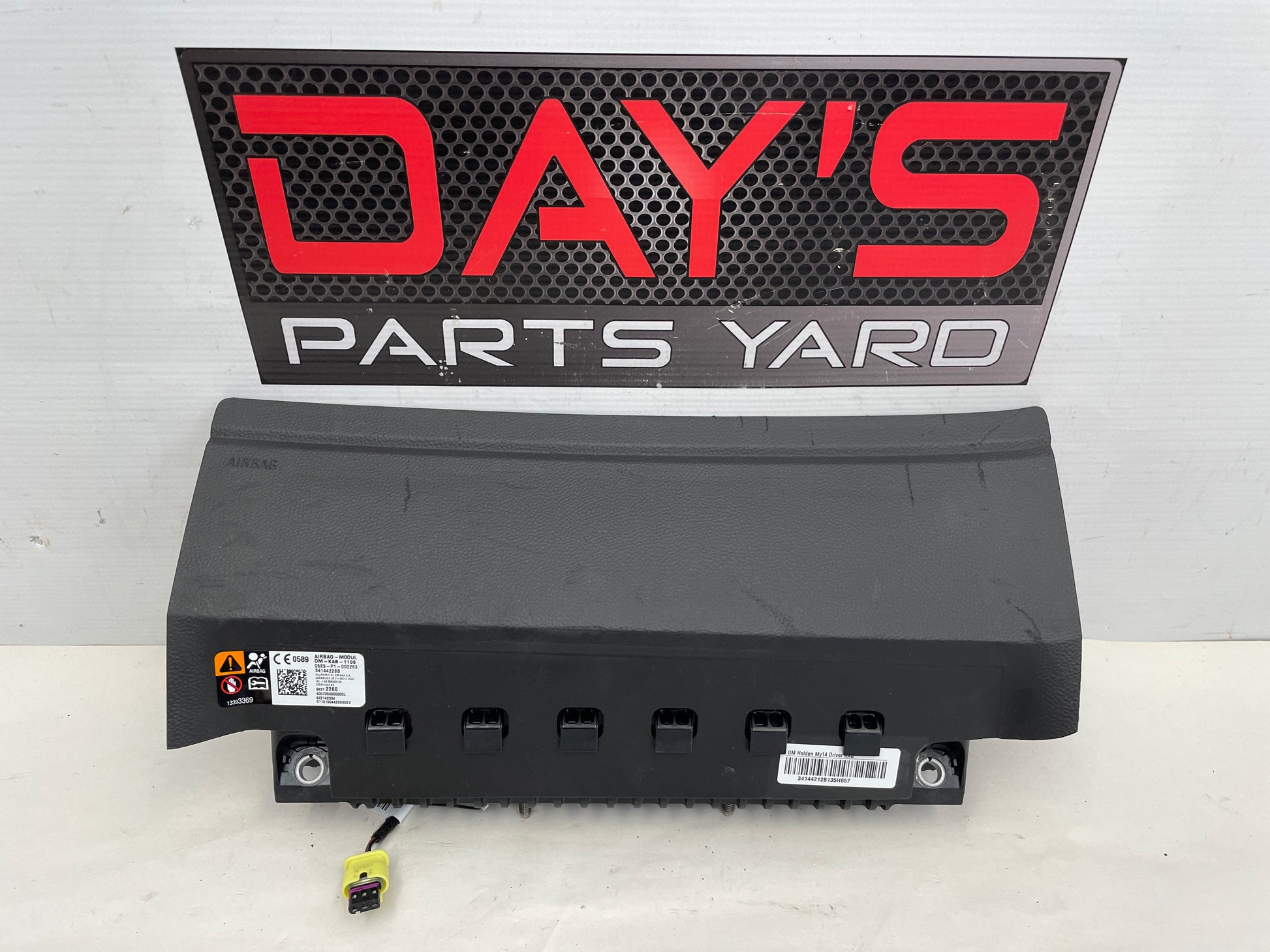 2016 Chevy SS Sedan LH Driver Knee Dash Airbag Air Bag OEM - Day's Parts Yard