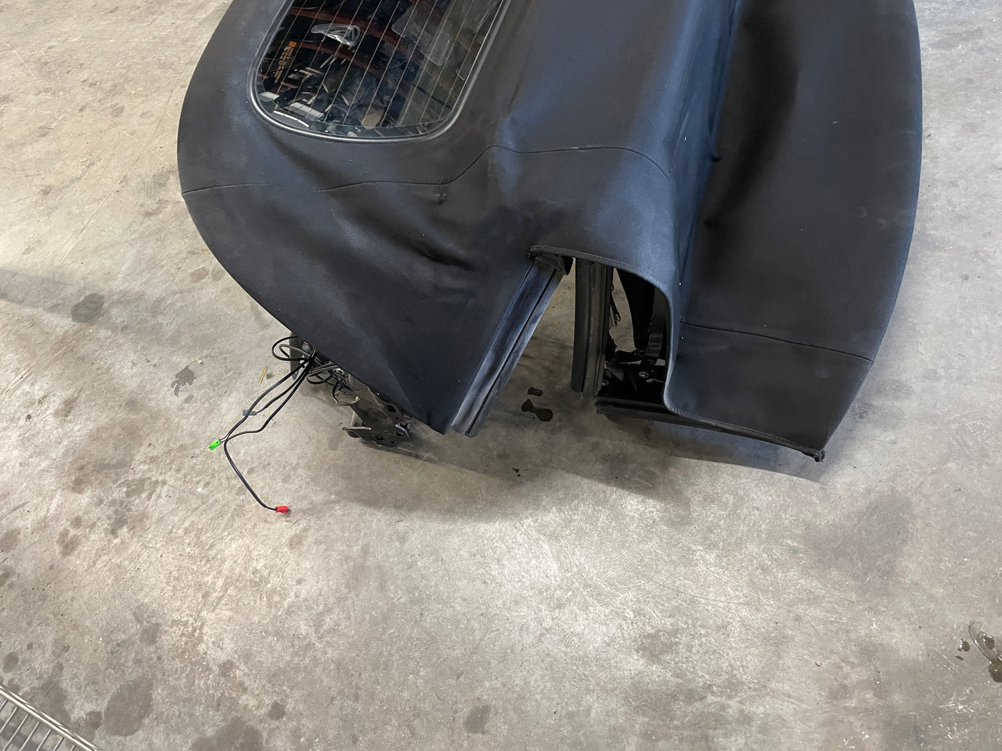 2008 Chevy C6 Corvette Convertible Soft Top Assembly w/ Hydraulics OEM - Day's Parts Yard