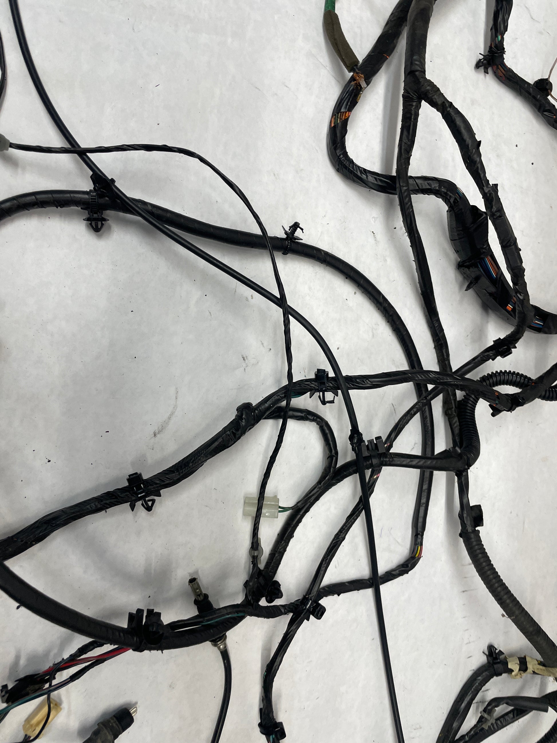 2006 Pontiac GTO Body Wire Wiring Harness OEM - Day's Parts Yard