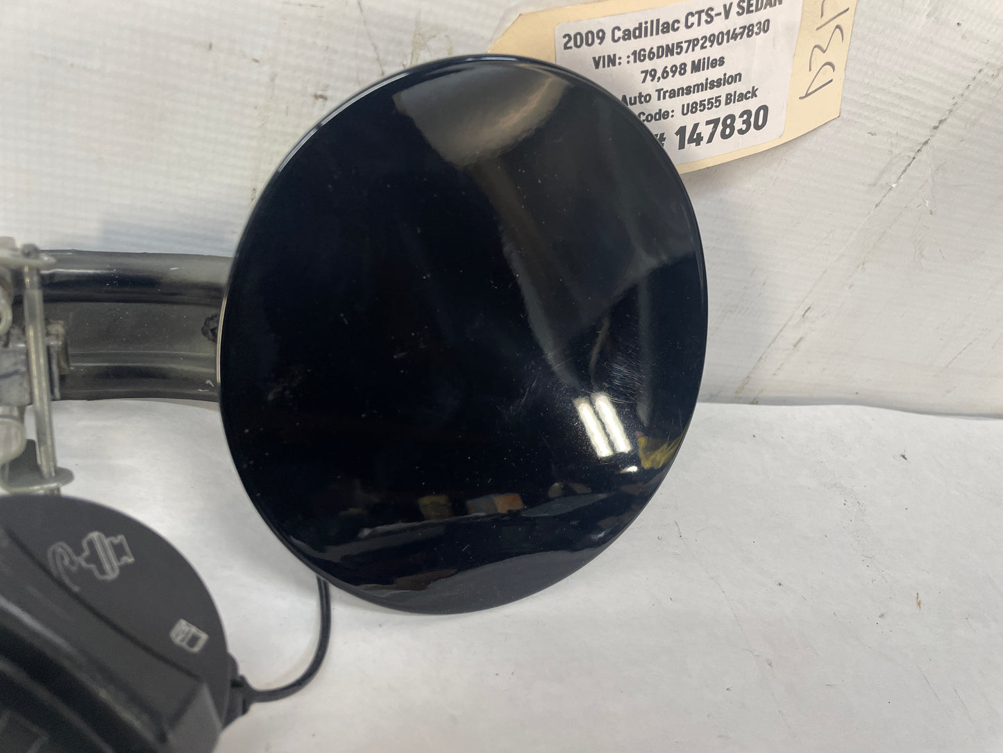 2009 Cadillac CTS-V Sedan Fuel Gas Lid Tank Door Cover w/ Cap Black OEM - Day's Parts Yard